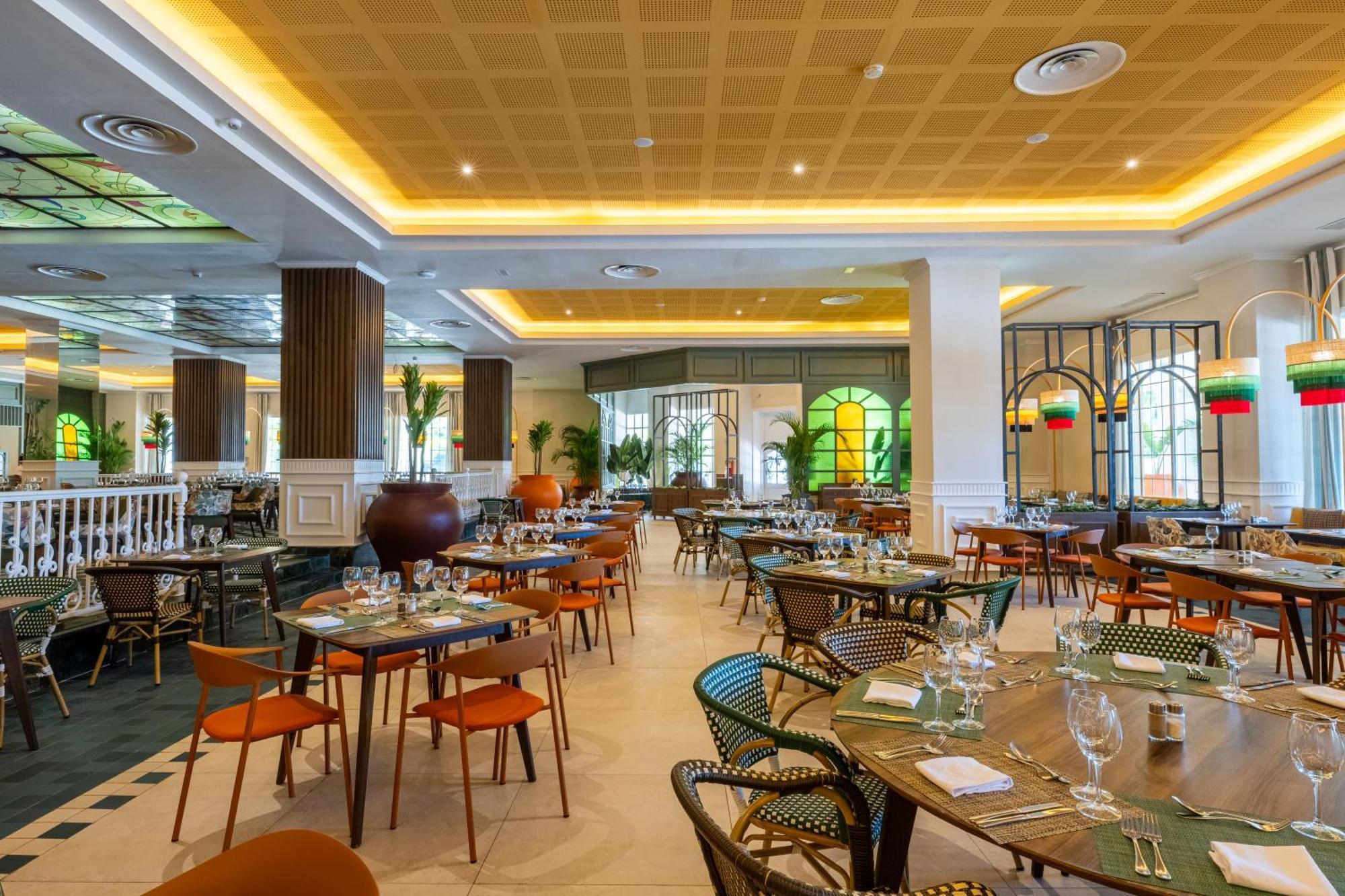 Bahia Principe Grand Jamaica (Adults Only) Hotell Runaway Bay Exteriör bild The restaurant